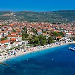 By Osibov Private For Families And Groups With Pool *
