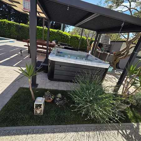 By Osibov Private For Families And Groups With Pool